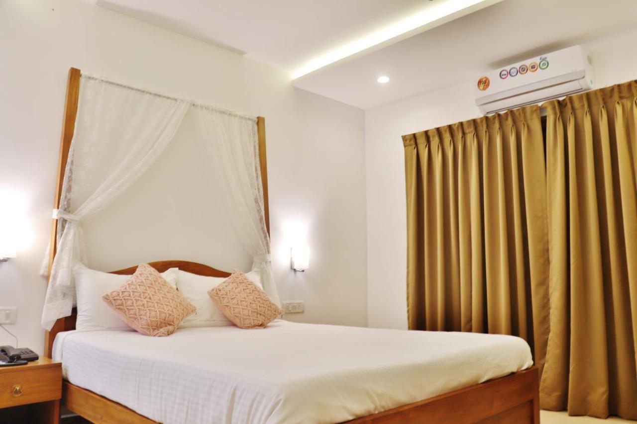 Crystal Serenity Boutique Resort Мандрем Экстерьер фото